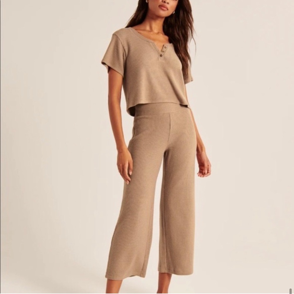 Abercrombie Waffle Knit Lounge Set